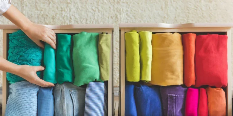 the clothes organizers