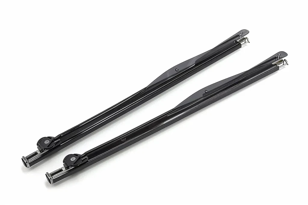 A pair of windscreen wiper blades