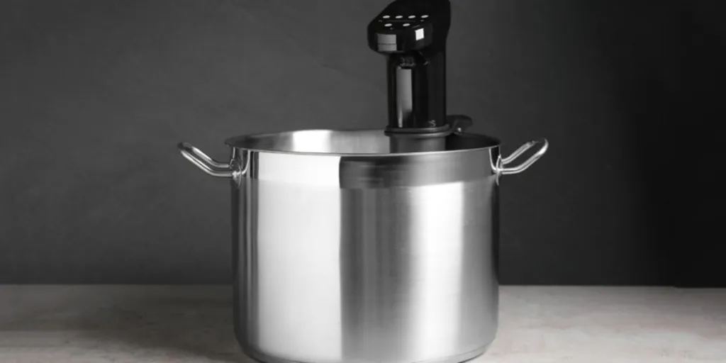 A stainless steel thermal cooker