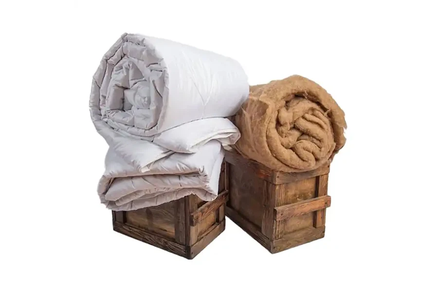 Covered and uncovered camel wool doona rolls