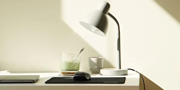 Desk with white metal table lamp