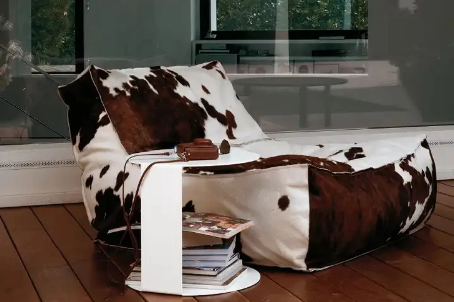 Elegant Nordic faux leather (pleather) animal print lounger