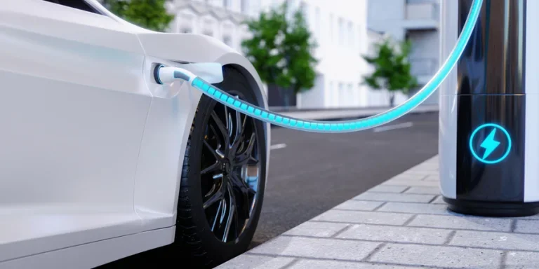 High-speed charging station for electric vehicles on city streets