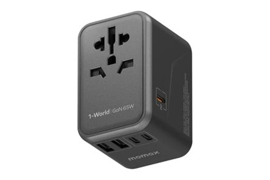 MOMAX Universal Travel Adapter