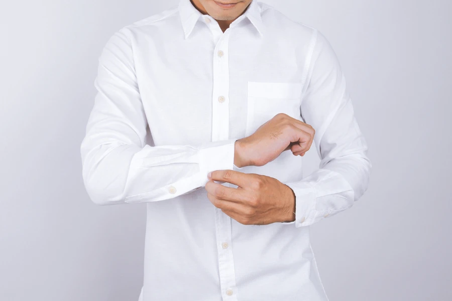 Man wearing a white shirt