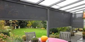 Motorized, water- and wind-proof, UV-blocking PVC roller screens