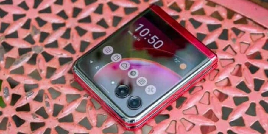 Motorola Moto Razr 50 Ultra Foldable Phone Specs Revealed -