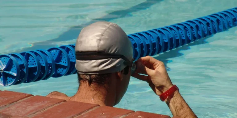 adjust the goggles