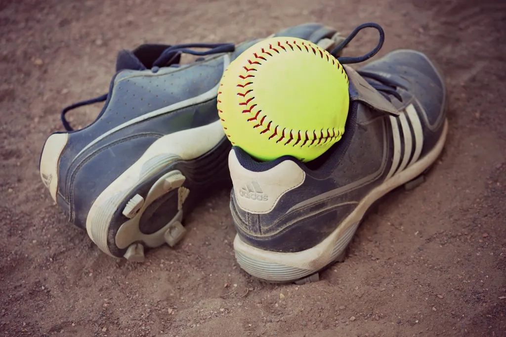 how to offer your buyers the best softball footwear in 2024