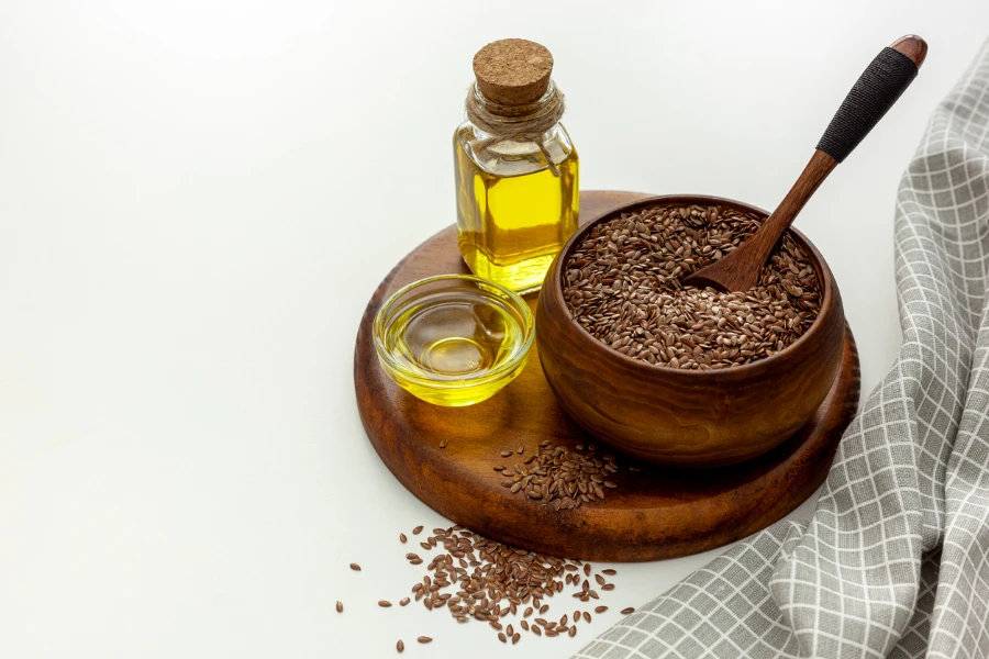 Organic Linseed Oil And Flax Seeds
