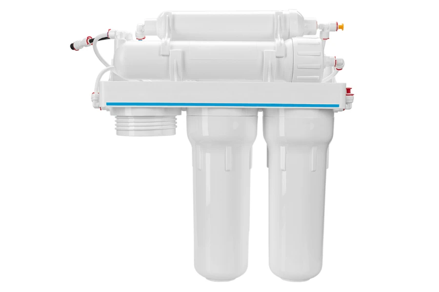 Reverse osmosis water purification system at home
