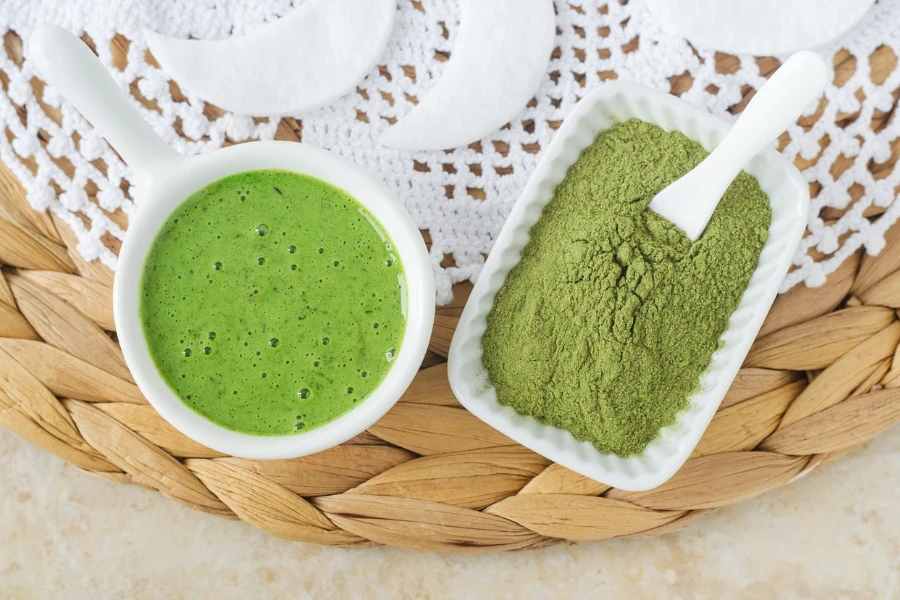 Homemade green tea face or hair mask
