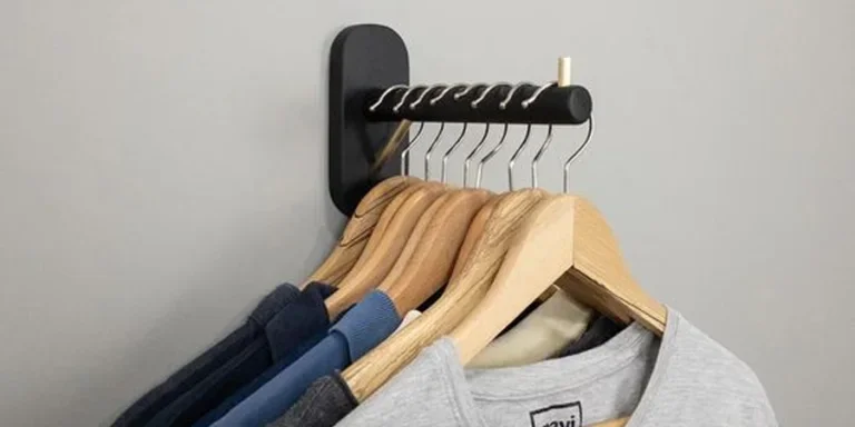 laundry hanger