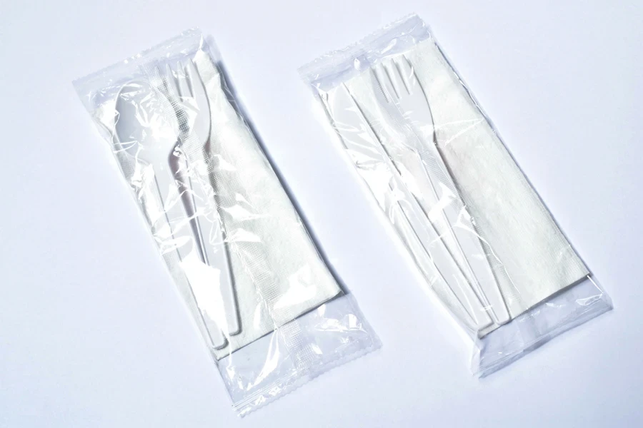 the disposable cutlery