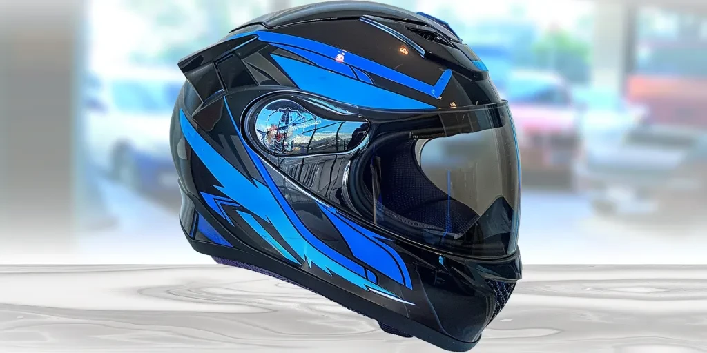 トレイルで暖かく過ごす:スノーモービル用ヒーター付き トレイルで暖かく過ごす:スノーモービル用ヒーター付き