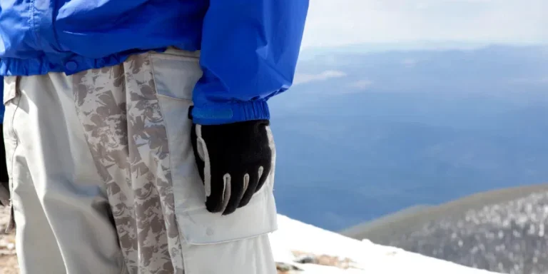 Snowboarder