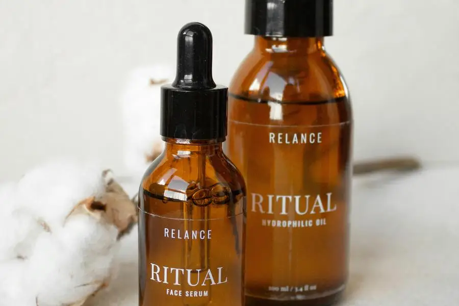 A Relance Ritual Face Serum and Hydrophilic Oil Cosmetic Products