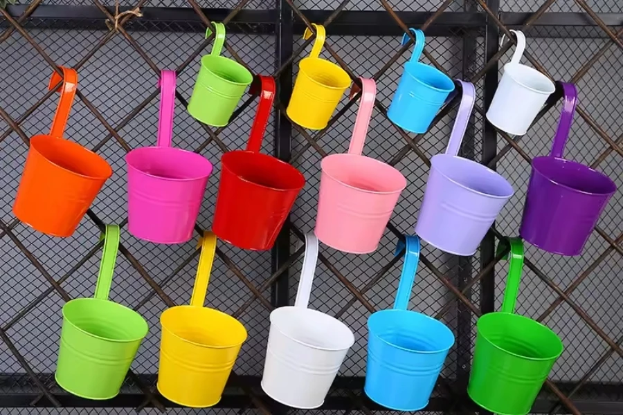 AAA206 Crafts Iron Flowerpots Bucket Pot