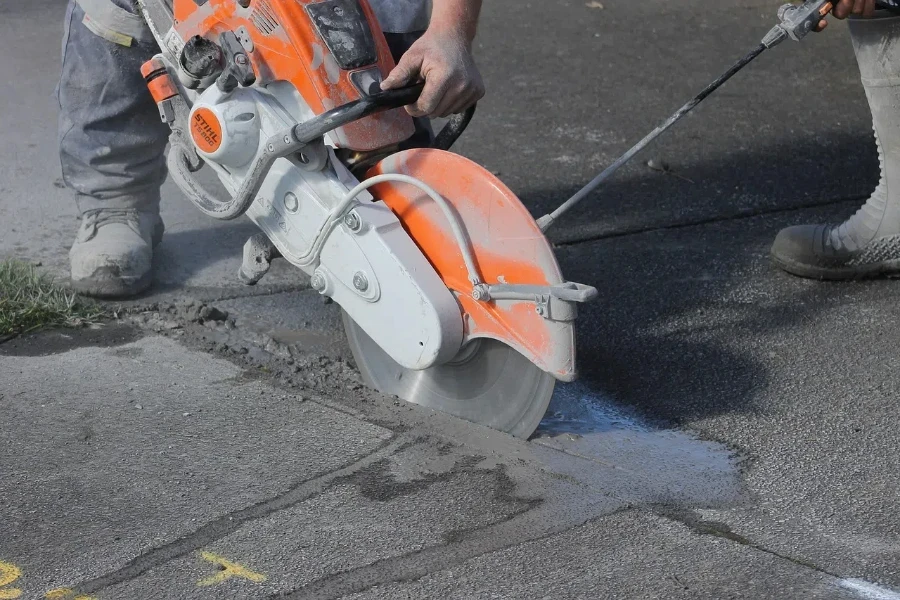 Electric concrete cutters are revolutionizing the construction industry with their efficiency and precision