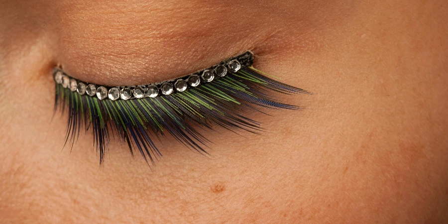 False Eyelashes with Diamonds