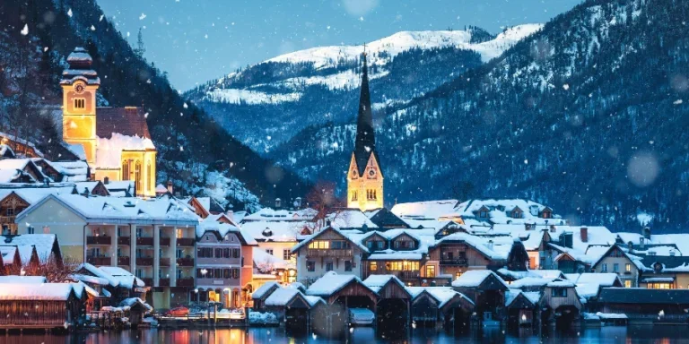 Hallstatt in winter