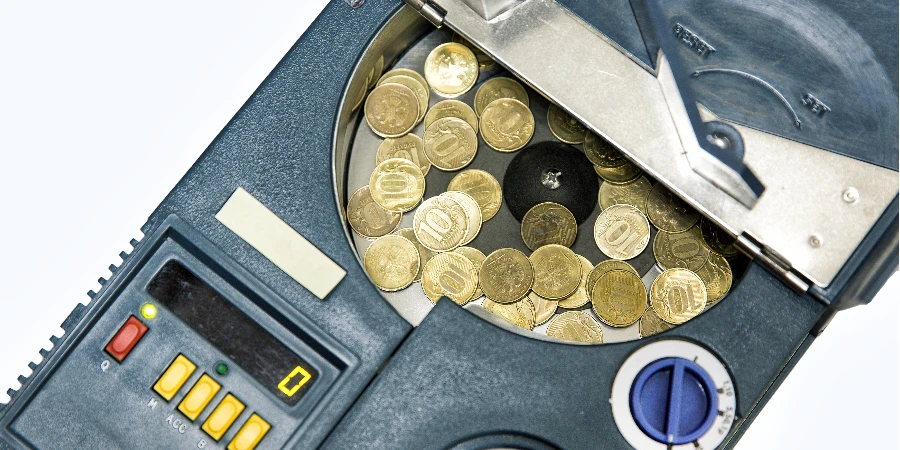 Machine for counting and sorting coins