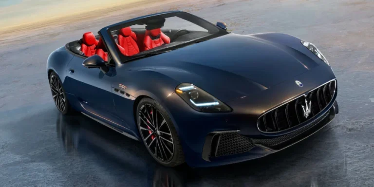 Maserati GranCabrio Trofeo Front Right