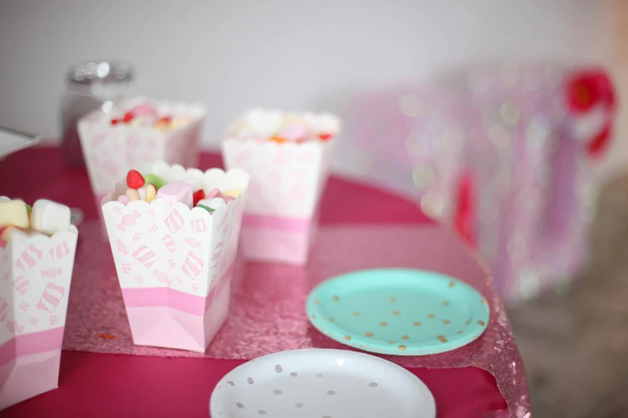 Party sweets in paper buckets 