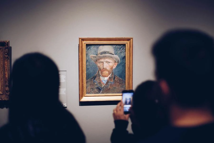 People capturing Vincent van Gogh’s self portrait