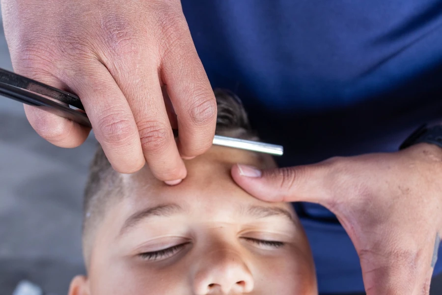 Preparing your skin for a straight razor shave