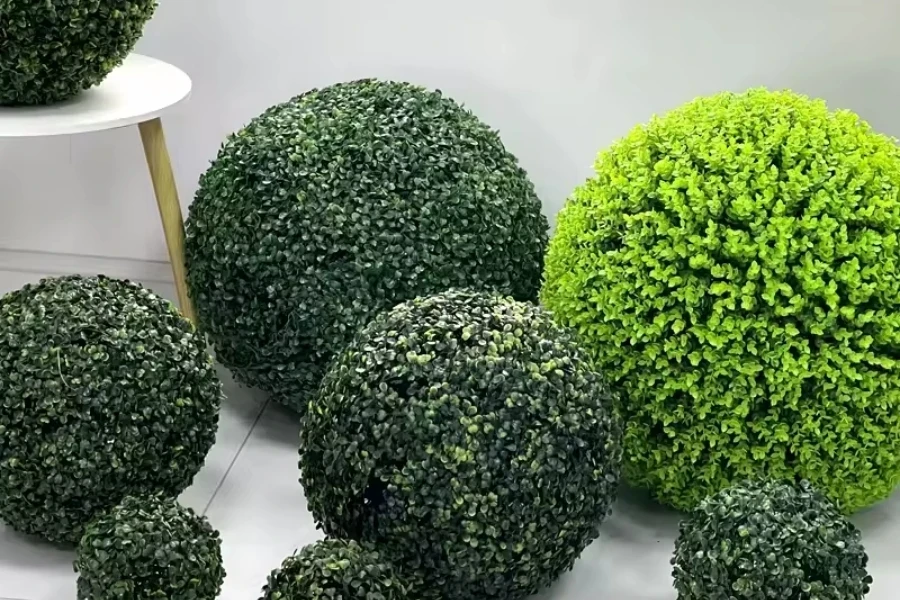 UV Protected Eco-Friendly Faux Plants Decorative Grass Balls Artificial Boxwood Balls Topiary