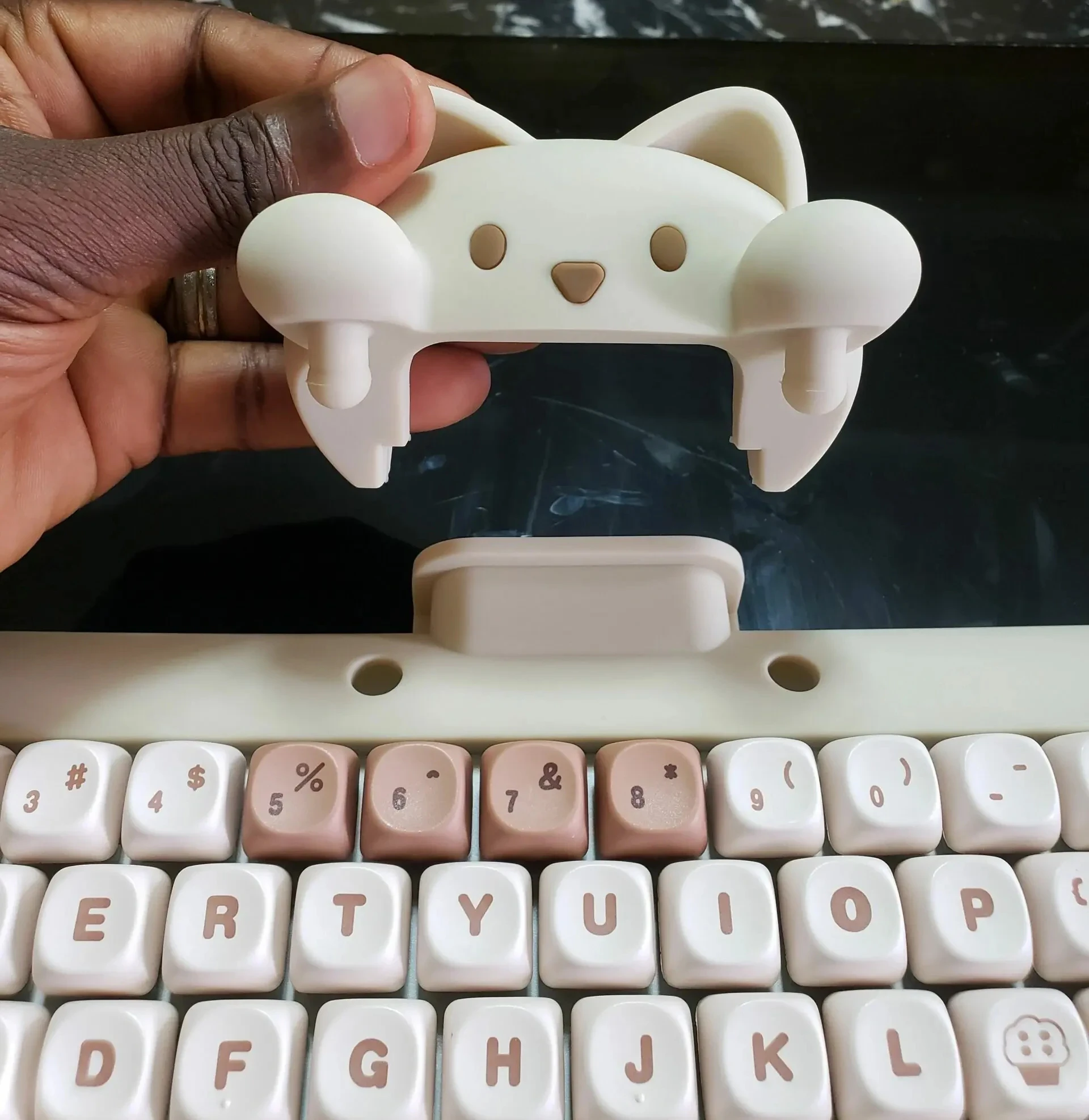 Yunzii C68 Mechanical Keyboard Review: An Adorable and Functional ...