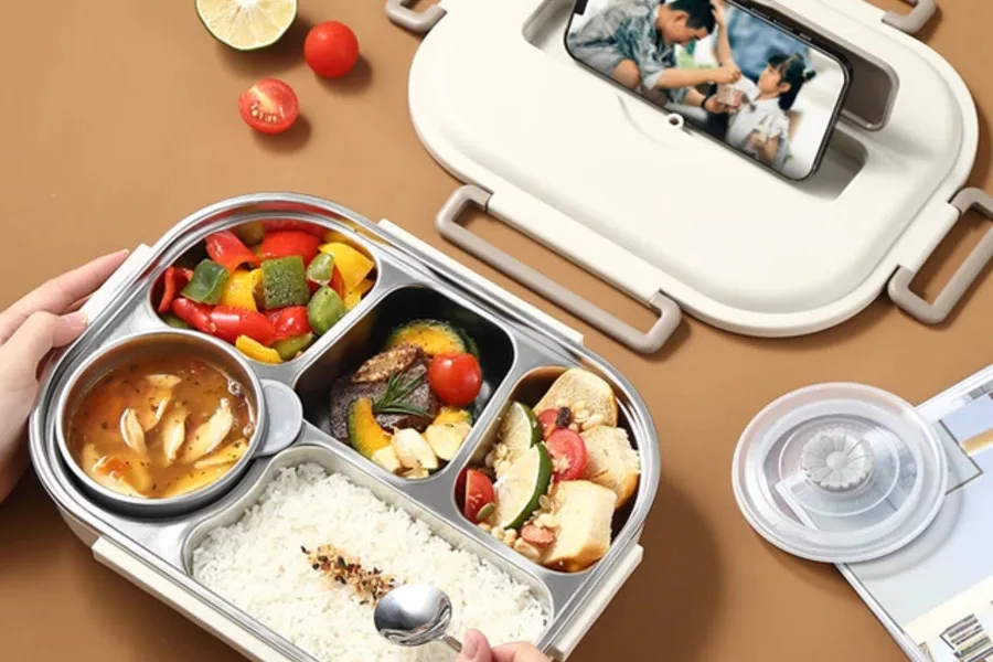 A grid electric lunch box with food