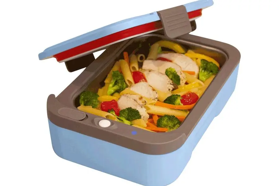 Cordless, battery-powered lunch box