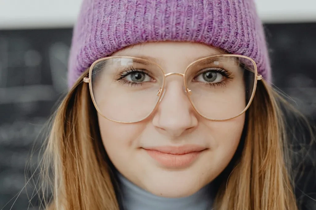 sleek eyeglass frames