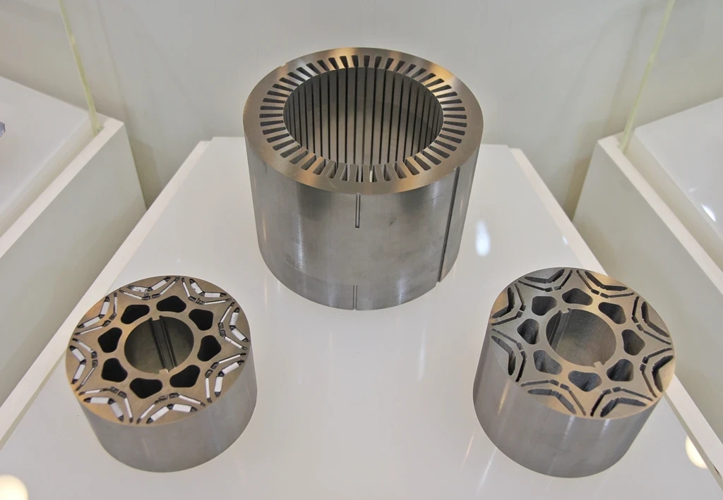 traction motor cores