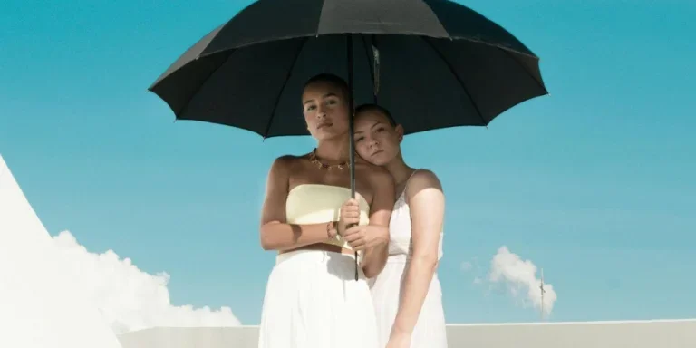 trendy dresses and skirts