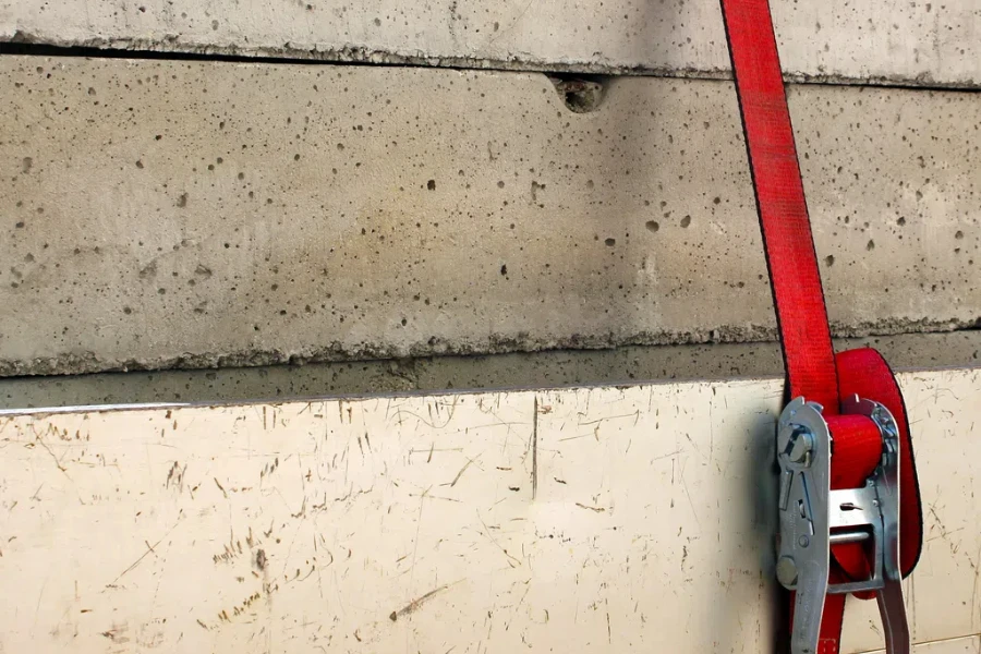 Heavy-duty ratchet strap tie down large cement bricks