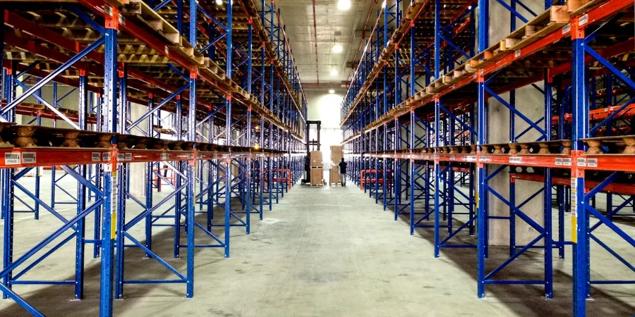 Logistics Industry - Warehouse Storage Racks