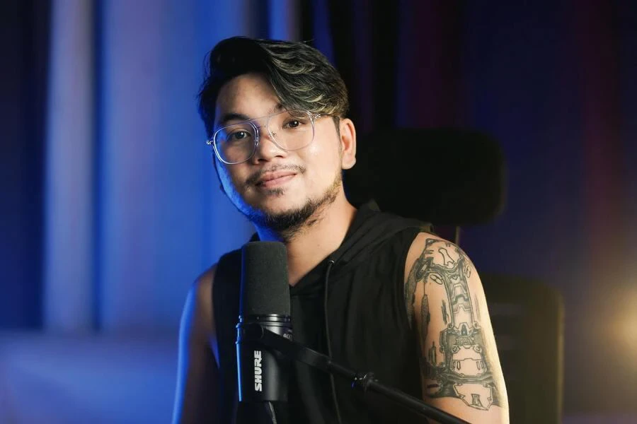 Man in a black classic tank top