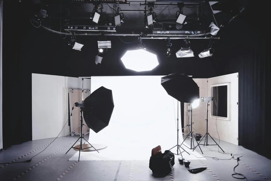 Photo Studio With White Wooden Framed Wall Mirror