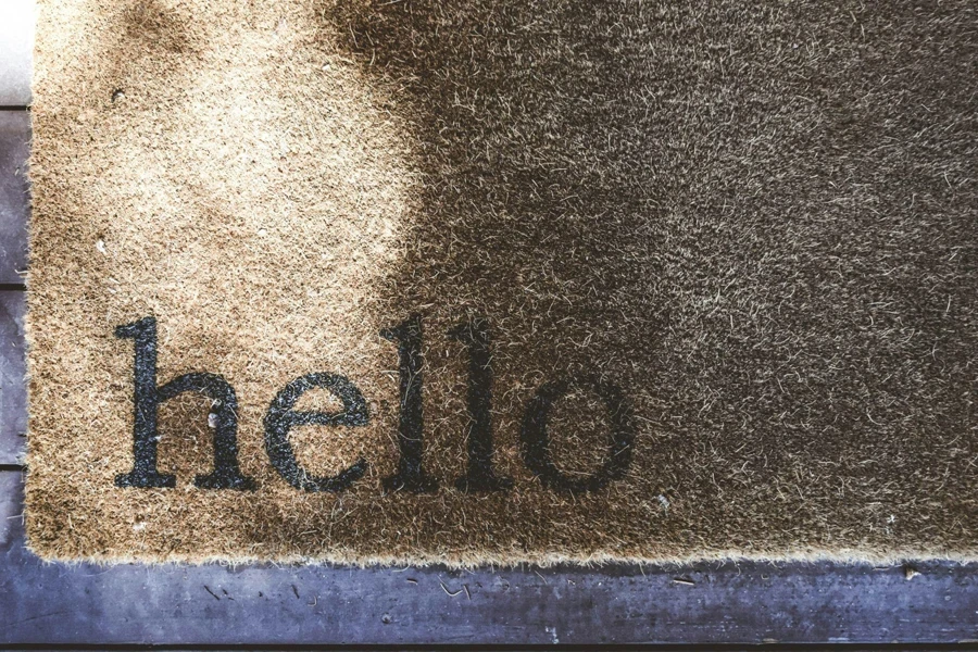 Stylish Door Mat With the Word “Hello” in Decorative Script 