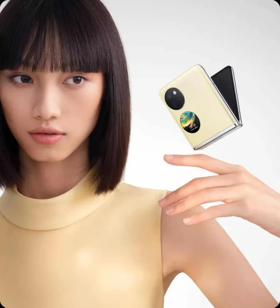 a girl with a Huawei nova folding phone