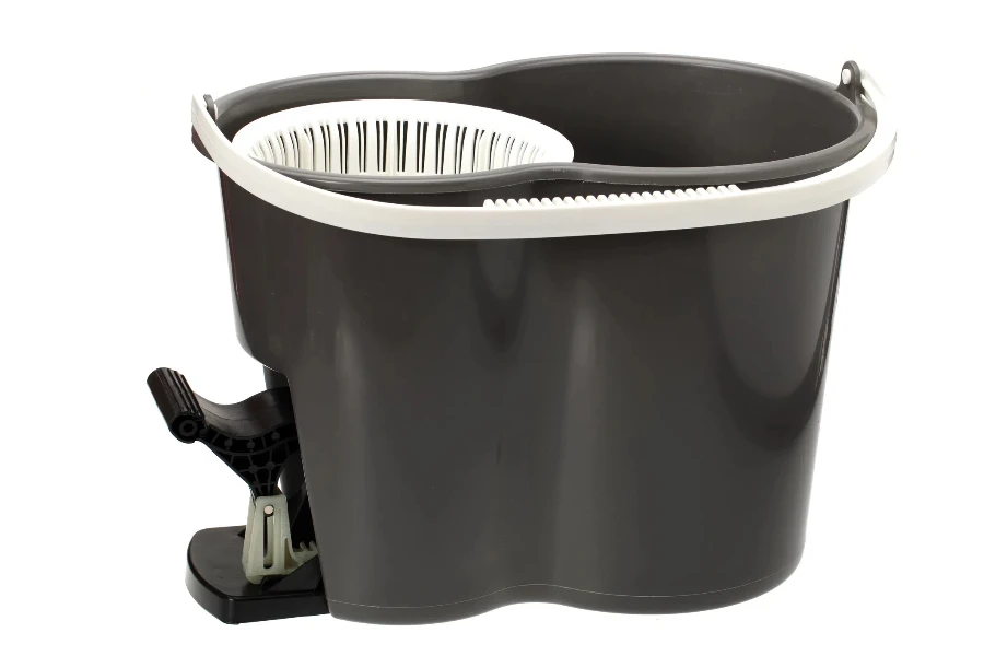 Black mop bucket with foot pedal wringer