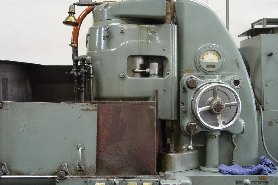 Blanchard grinding machine