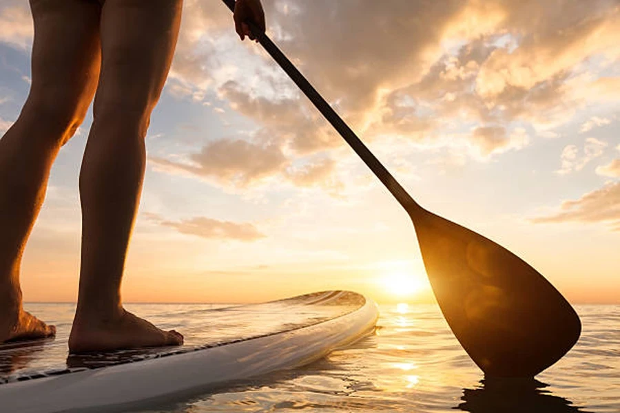 paddle board