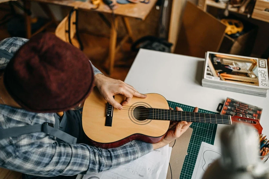 testing a new ukulele