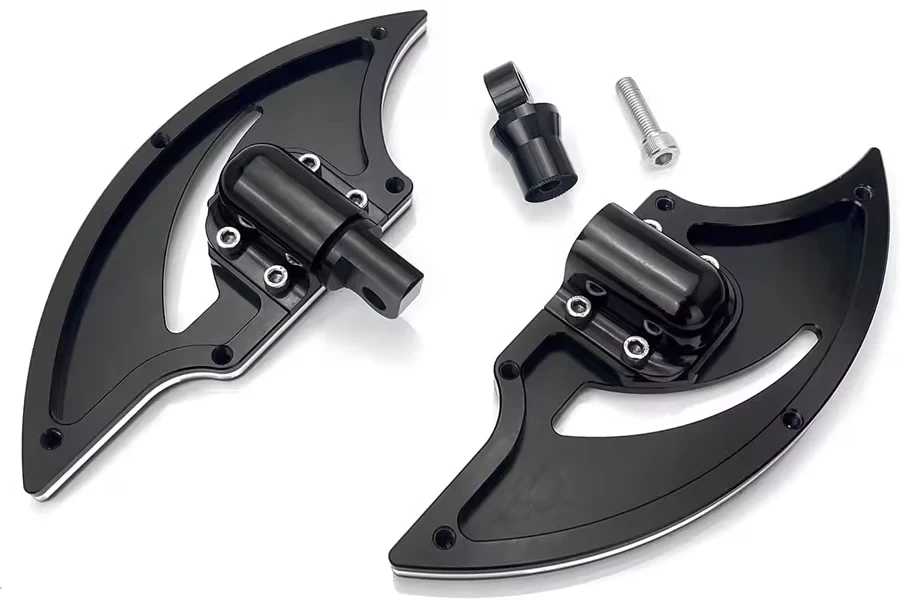 Black Floorboards and Heel Toe Shift Levers for Harley Road King FLHR