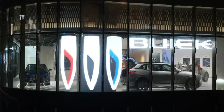 Buick electric car retail store