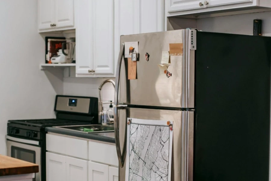 Kitchen with Modern Appliances